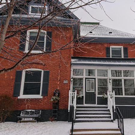 Colborne Bed And Breakfast Goderich Buitenkant foto