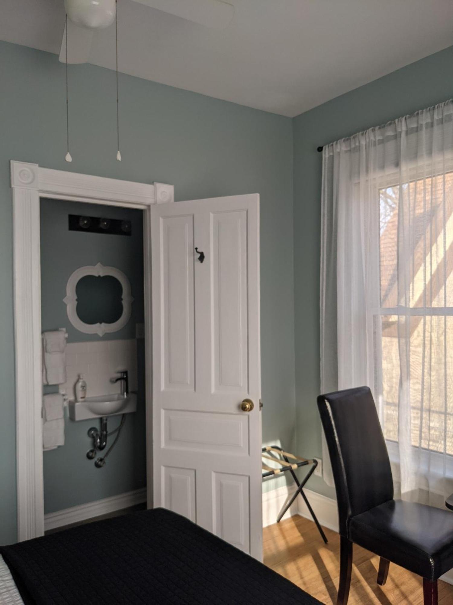 Colborne Bed And Breakfast Goderich Kamer foto